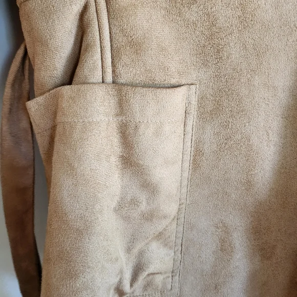 Lovers + friends Faux Fur Tan Jacket, Sz XS - Picture 9 of 12